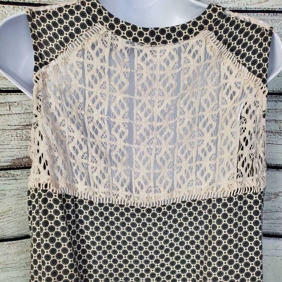 Heartloom Lace Back Sleeveless Blouse Large Black Beige Geo Print - Picture 5 of 7